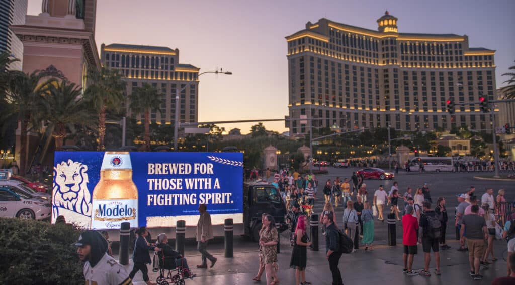 Las Vegas Digital LED Mobile Billboard Advertising Vehicle