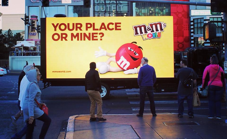 Compelling Advantages of Digital Mobile Billboard Advertising 10 las vegas mobile billboard digital led trucks